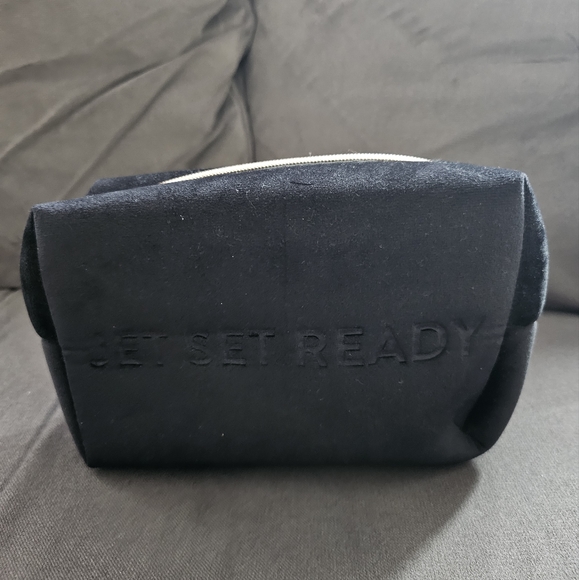 MYTAGALONGS Velour Cosmetic Bag with Rose Gold Zipper - Picture 2 of 3